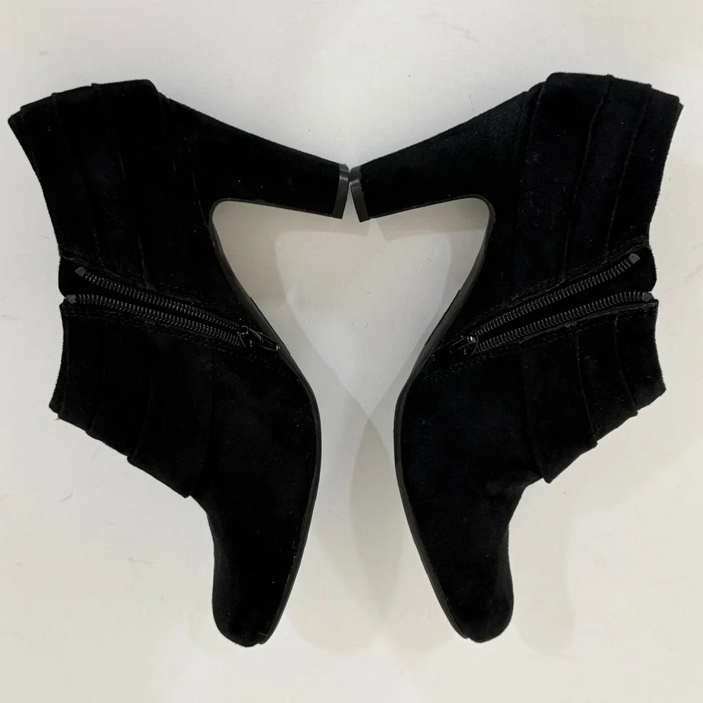LifeStride Corie Booties 9W Black Faux Suede Ankle Boot Wide Comfort Zipper Heel